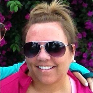 Meet your Posher, Kelli